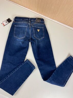 GUESS Sexy Curve Skinny Jeans 24 Mid Rise Stretch Cumberland NWT $98